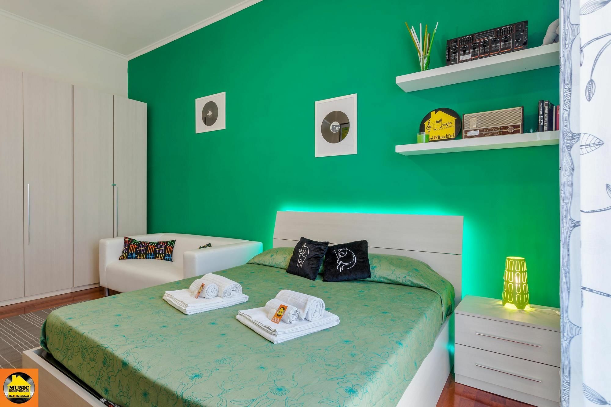 Music Guesthouse Рим Экстерьер фото