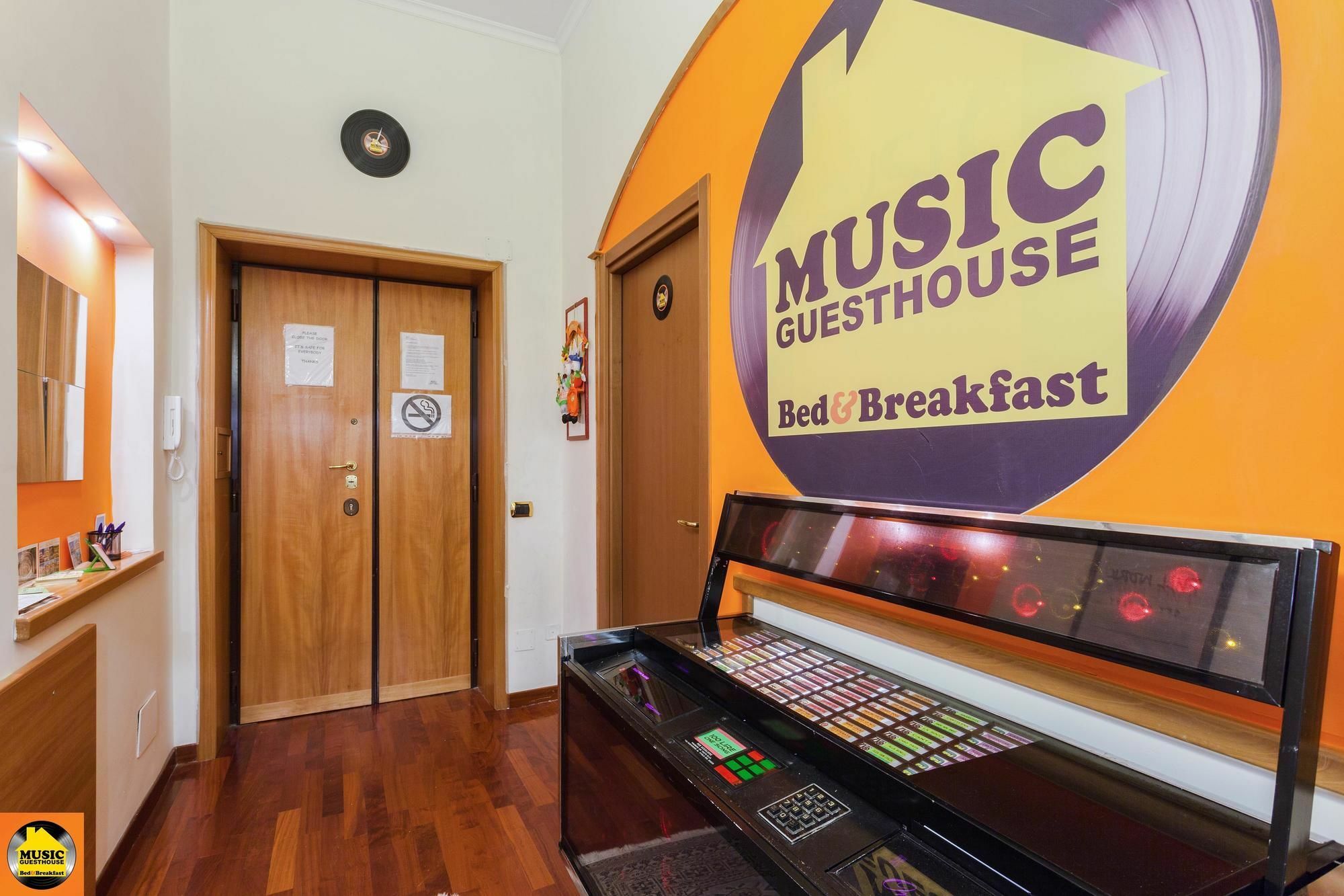 Music Guesthouse Рим Экстерьер фото