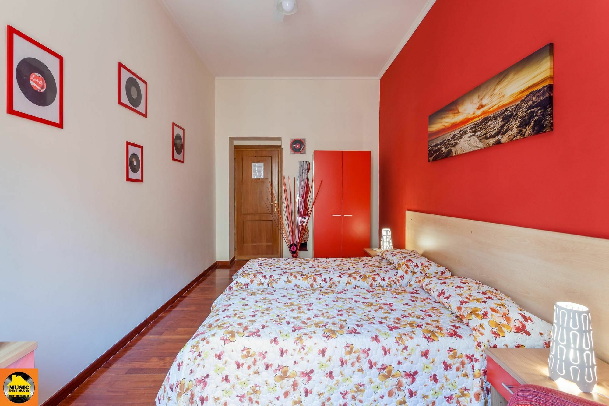 Music Guesthouse Рим Экстерьер фото