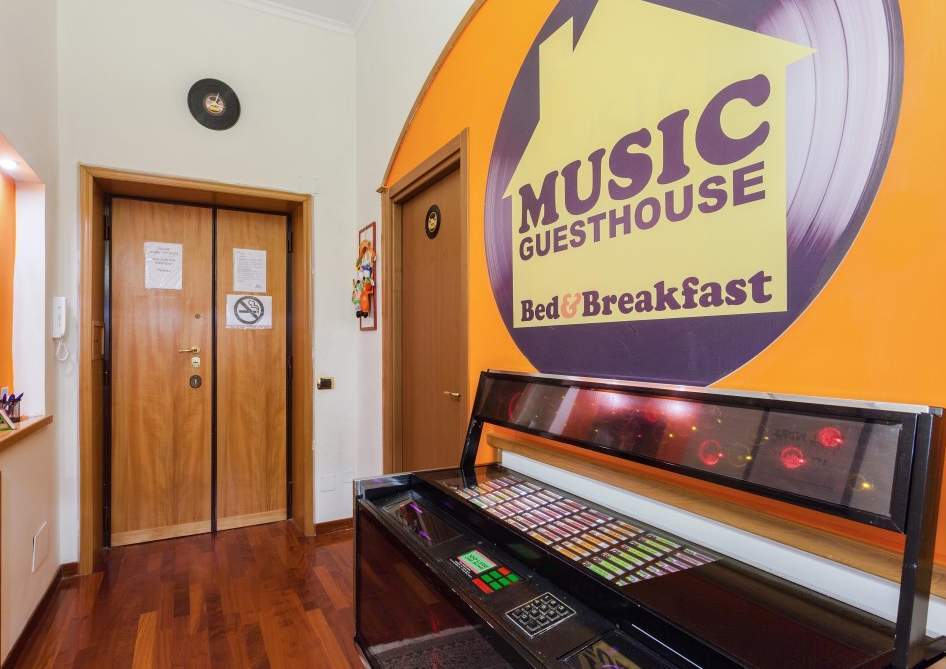 Music Guesthouse Рим Экстерьер фото